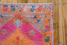 Load image into Gallery viewer, 2x3 Vintage Central Anatolian Turkish Mini Rug | SKU M105
